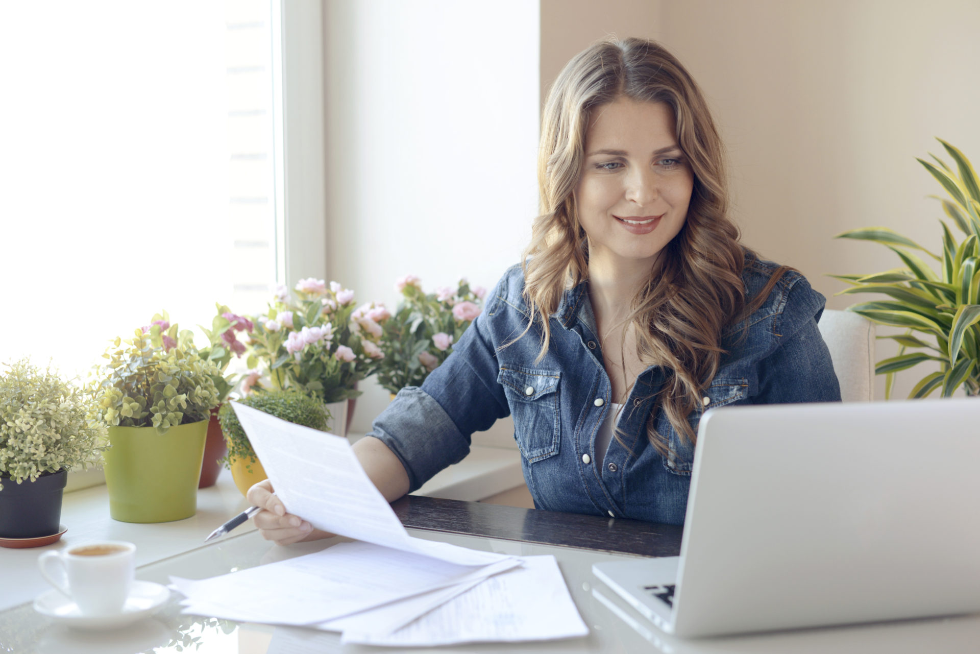woman working on computer