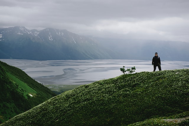 New emails undermine the official reason for cancelling key oil and gas lease