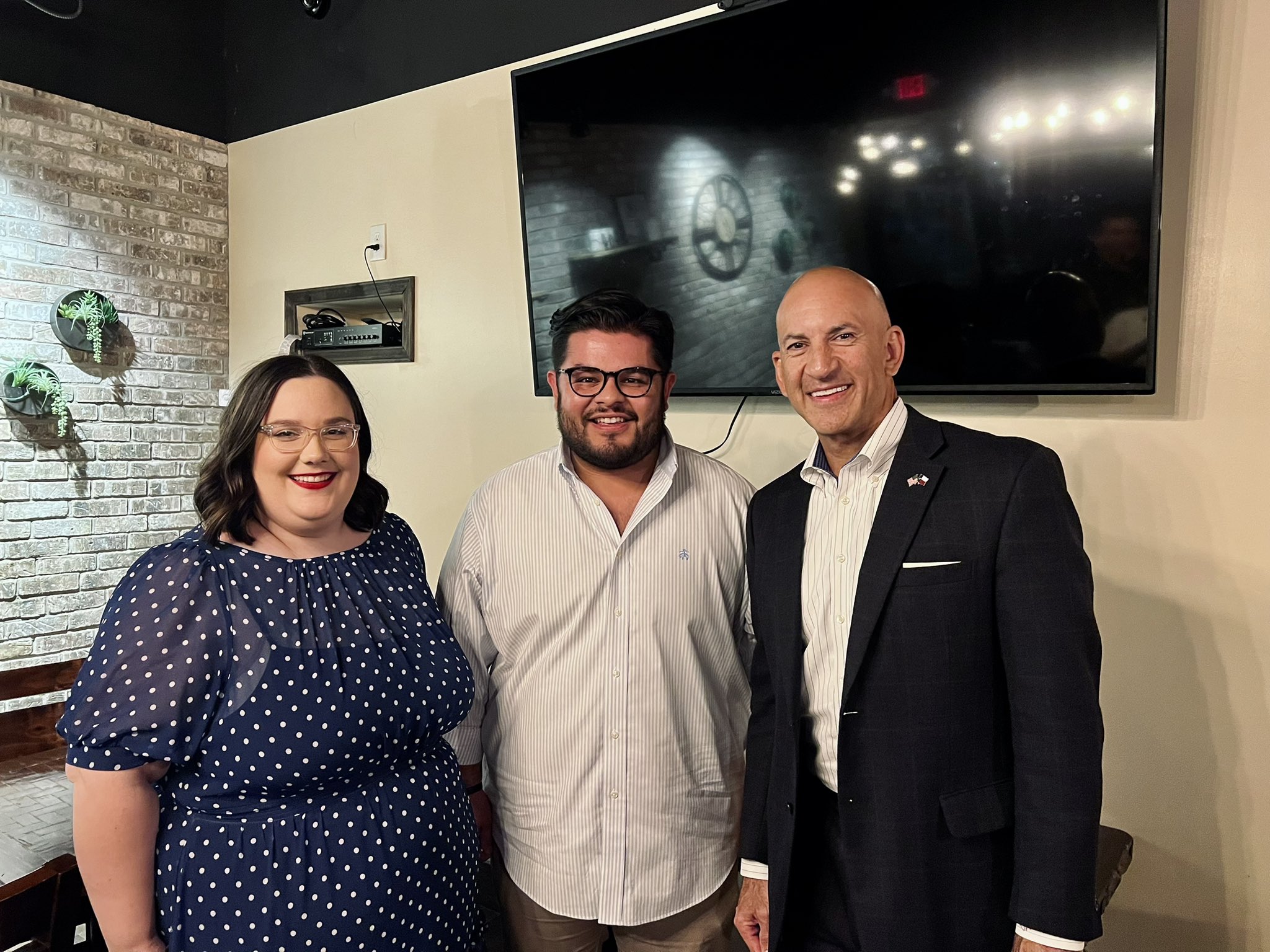 Texans know a Personal Option in health care is right for them. Here, AFP-Texas Engagement Director James Mayville poses for a photo with State Rep. Matt Shaheen at a dinner where the two discussed Texas health care solutions with the Collin County Republicans.